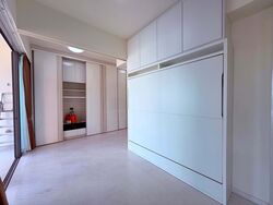 Lincoln Suites (D11), Condominium #451835191